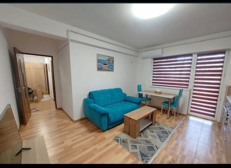 Apartament cu 2 camere decomandat, mobilat în Metalurgiei