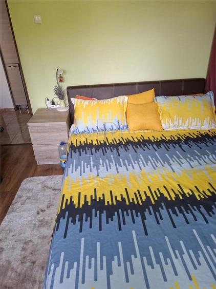 Apartament cu 2 camere decomandat în Dâmbovița