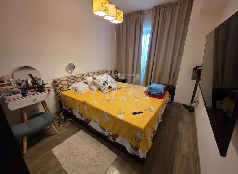 Apartament cu 2 camere semidecomandat, mobilat în 13 Septembrie