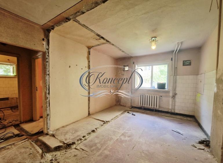 Apartament cu 2 camere decomandat în Mărăști