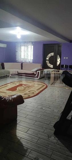 Casă individuală, 225mp + 1400mp teren, zona Burdujeni - 1