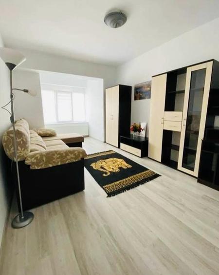 Apartament cu 2 camere decomandat în Mărăști