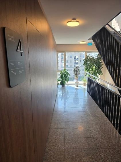 Apartament cu 2 camere decomandat, mobilat în Tractorul