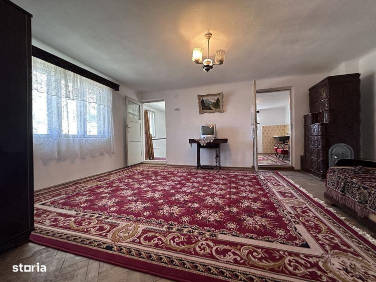 Casă cu 4 camere în Central