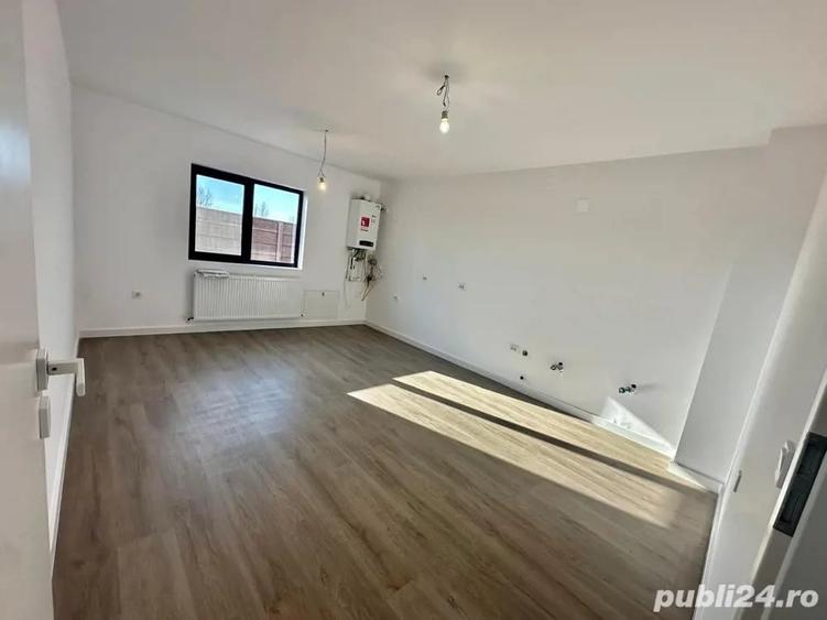 Casă cu Teren 400 Mp în Nord