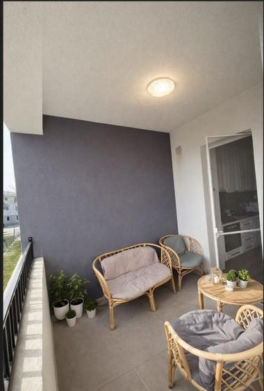 Apartament cu 2 camere decomandat, mobilat în Girocului