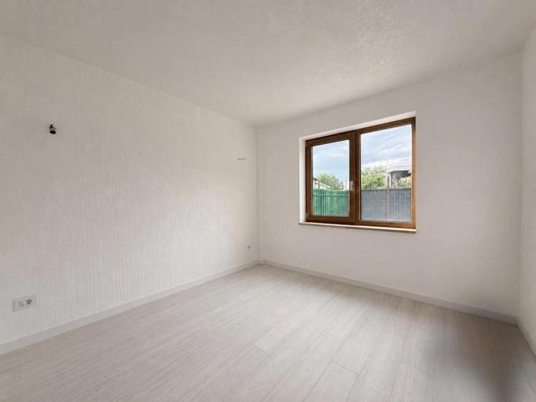 Apartament cu 3 camere în Titan