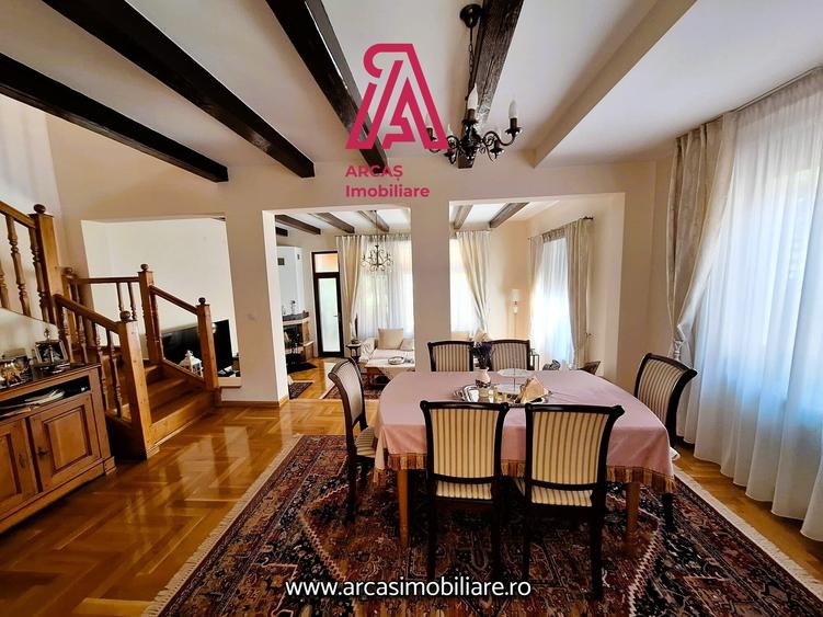 Casă individuală cu 5 camere cu Teren 450 Mp în Sub Arini