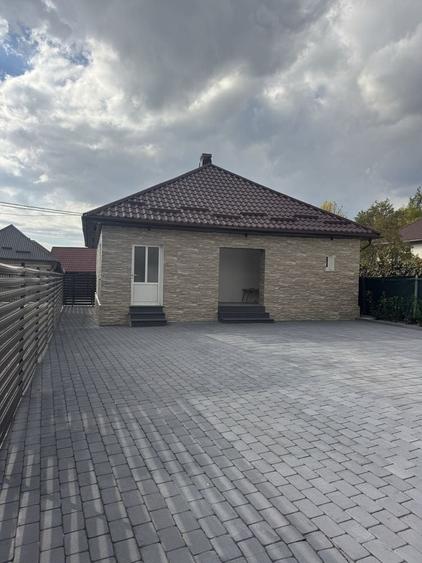 Casă cu 4 camere în Central
