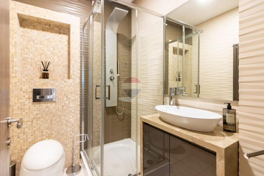 Apartament cu 4 camere decomandat, mobilat în Barbu Văcărescu