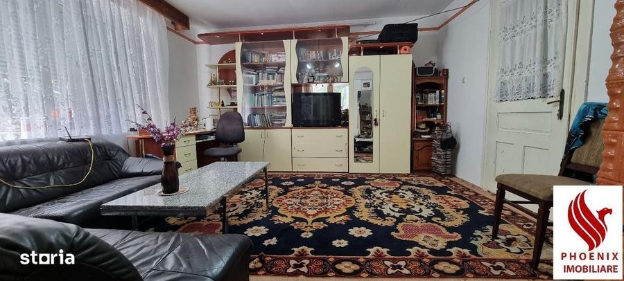 Casă cu 4 camere în Macea