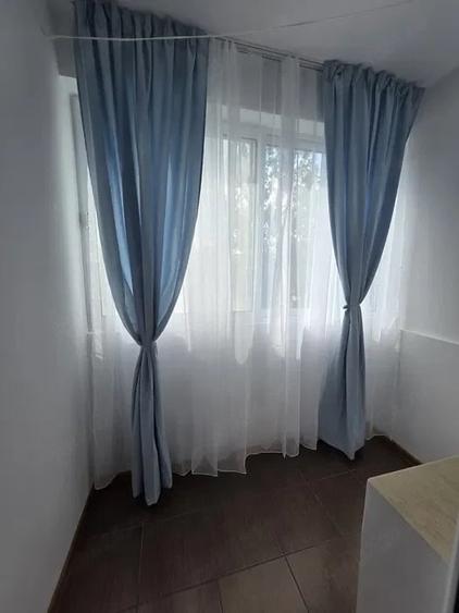 Garsonieră semidecomandată în Costin Georgian