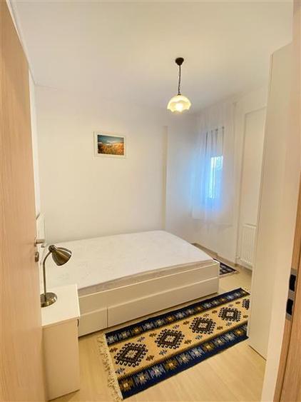 Apartament cu 2 camere semidecomandat, mobilat în Dămăroaia