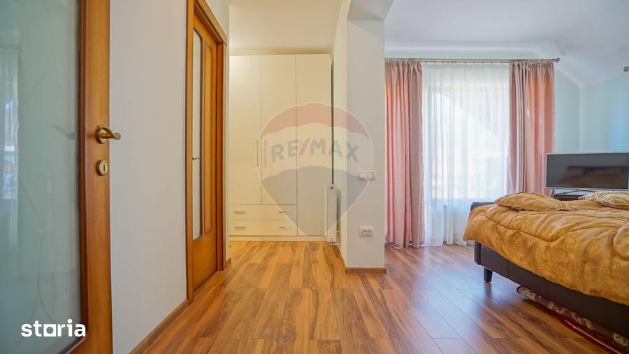 Casă cu 4 camere cu Teren 742 Mp în Dârste