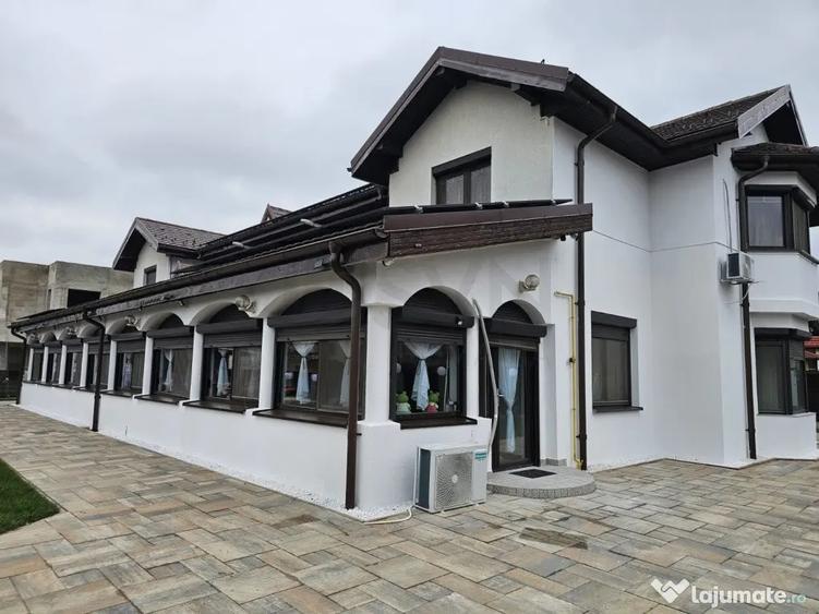 Casă cu 10 camere cu Teren 970 Mp în Ghencea