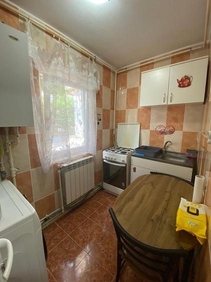 Garsoniera de inchiriat ultracentral, Strada Bucuresti, Alexandria 38 mp, Etaj 1 - 5