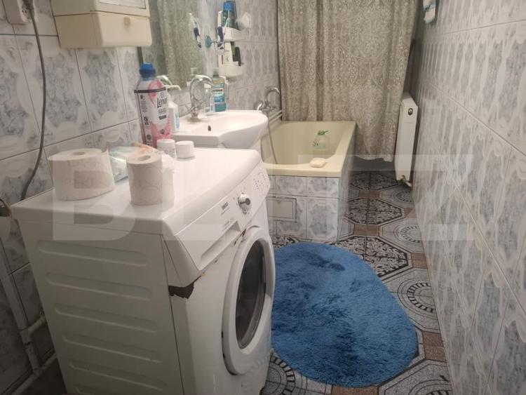 Casă individuală cu 12 camere cu Canalizare în Lungulețu