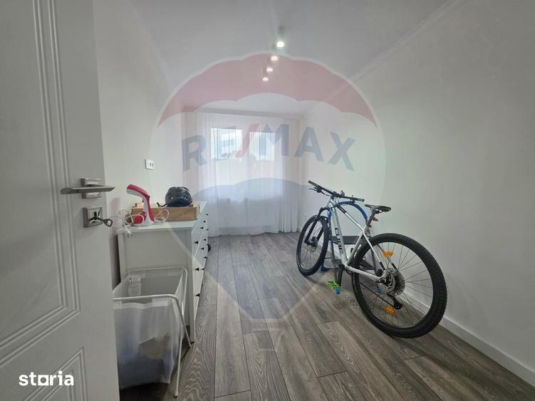 Apartament cu 3 camere de vanzare in zona Centrala Tarnaveni - 16