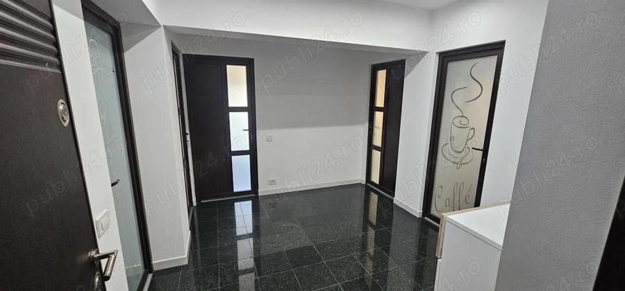 Apartament cu 4 camere decomandat în Burdujeni