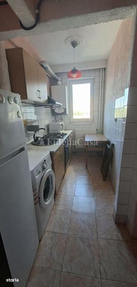 Apartament cu 3 camere în Alexandru cel Bun