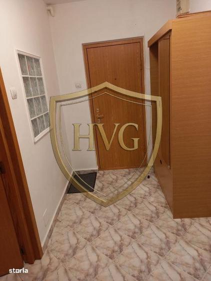 Apartament cu 3 camere decomandat în Centrul Istoric