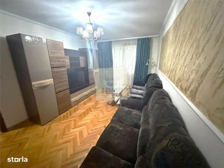 Apartament cu 3 camere decomandat, mobilat în Calea Dumbrăvii