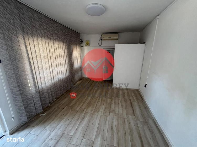 Spațiu comercial, de 20 mp, în Central