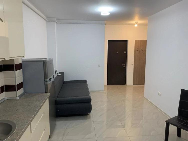 Apartament cu 2 camere semidecomandat în Turnișor