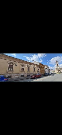 Casa Str Mihai EMINESCU Proprietar singur in curte