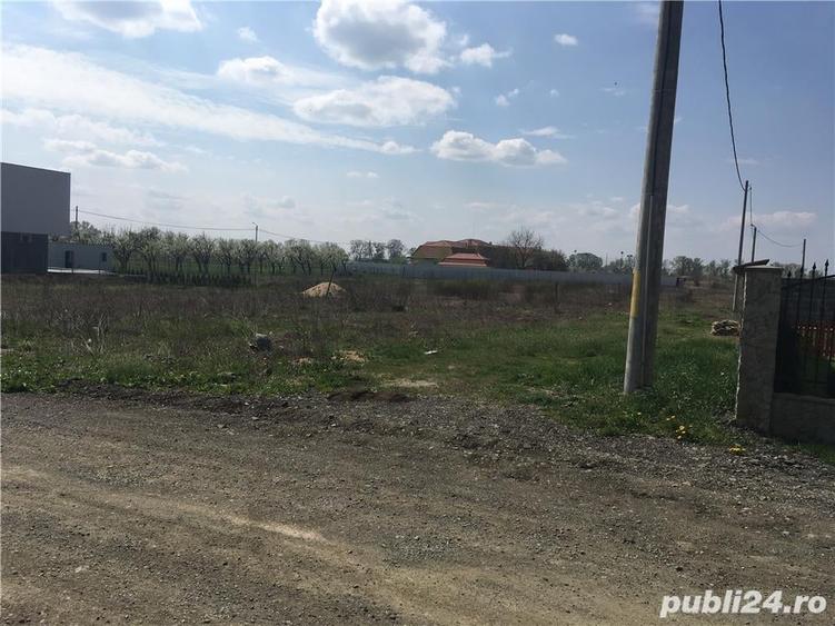 Vand locuri casa zona rezidentiala selecta 9500 ar - 1