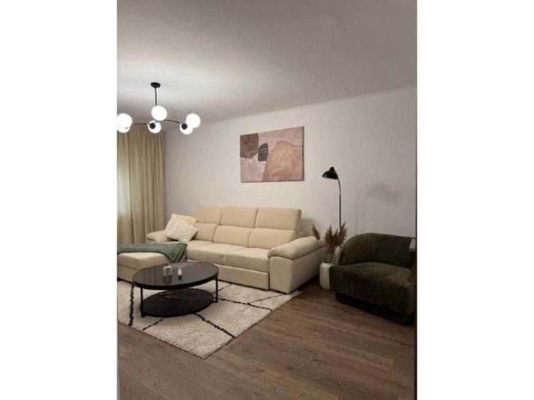 Apartament cu 2 camere în Aradului