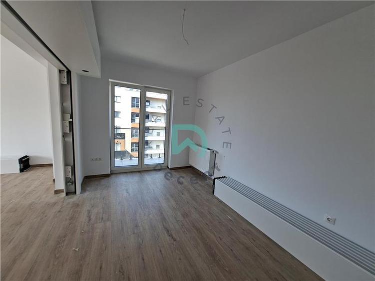 Apartament cu 3 camere decomandat în Avantgarden