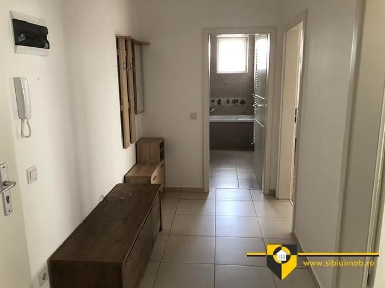 Apartament cu 2 camere decomandat, mobilat în Mihai Viteazul
