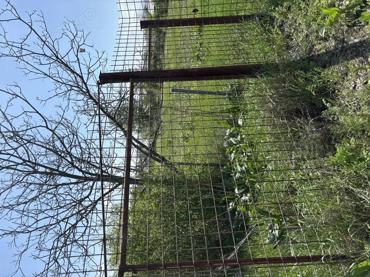 Teren de 1600 mp, în Stupărei