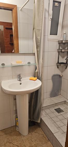 Apartament cu 2 camere semidecomandat în Sala Palatului