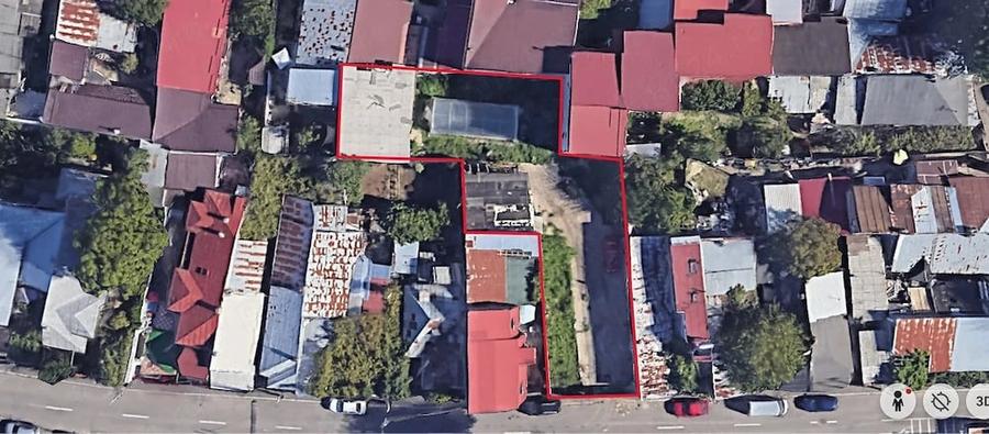 Teren de 643 mp, în Central