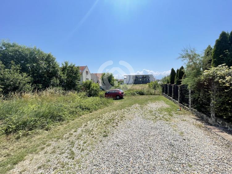 Teren Construcții extravilan de 975 mp, în Șelimbăr