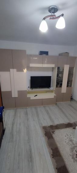 Apartament de vanzare in Uricani cu 2 camere - 3