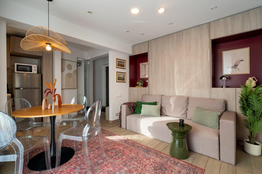 Apartament cu 2 camere semidecomandat în Calea Victoriei