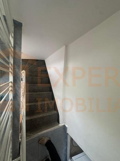 Casă individuală cu 5 camere cu Canalizare în Eforie Sud
