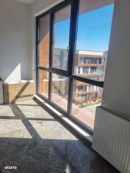 Apartament cu 3 camere în Carrefour