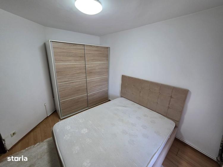 Capitol(Blvd Mamaia)- 2 camere decomandate, etaj 3- 136.500euro - 4