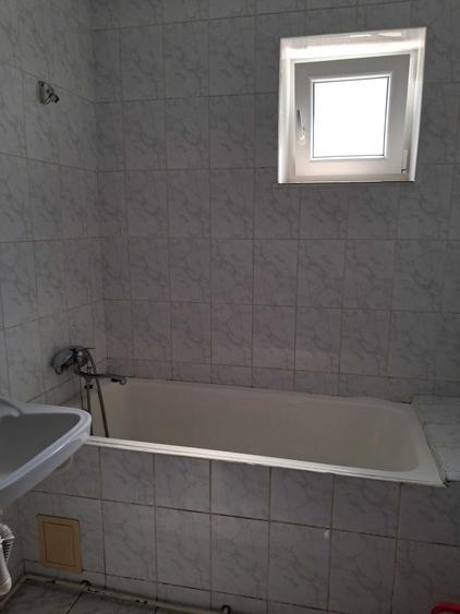 Apartament cu 2 camere semidecomandat în Mușcel