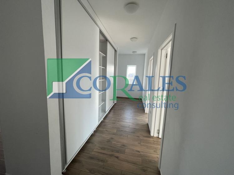 Casă individuală cu 6 camere cu Canalizare în Săcălaz