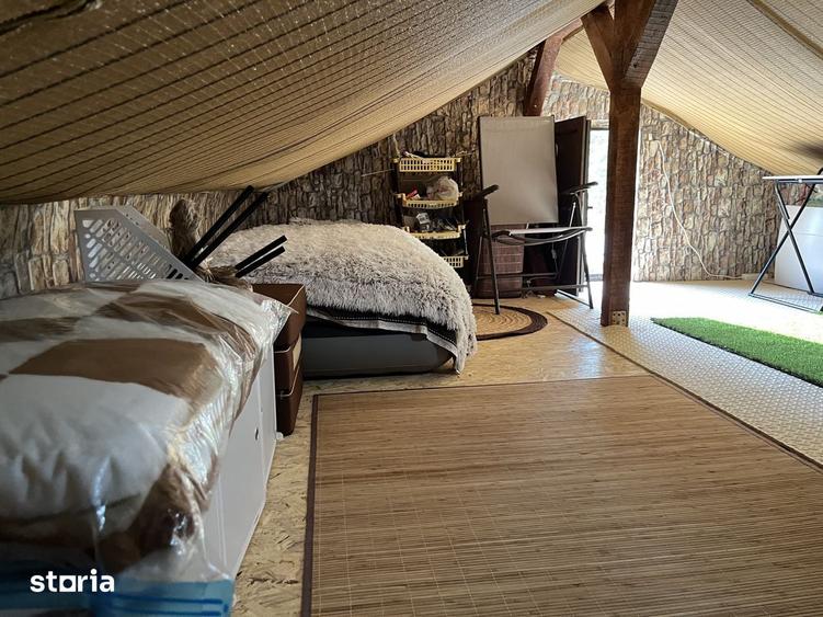 Casă cu 2 camere cu Teren 3000 Mp în Vaideeni