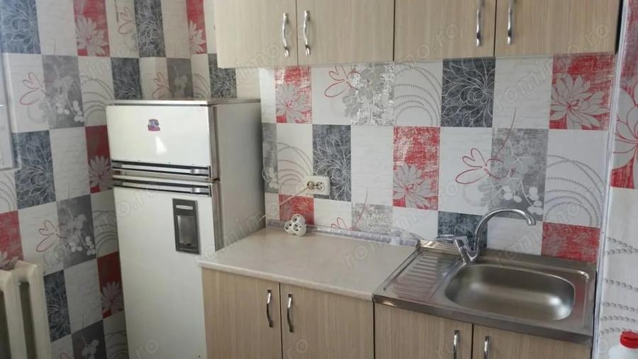 Garsonieră decomandată în Buziașului