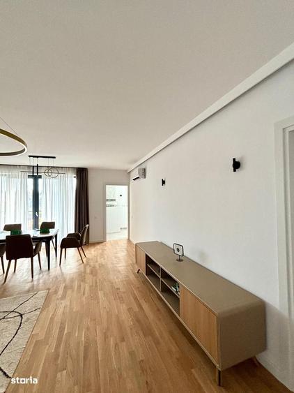Apartament cu 3 camere în Sisești