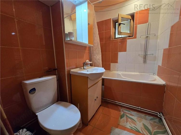 Apartament cu 3 camere decomandat în Avantgarden
