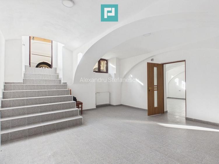 Apartament două camere strada Cozia