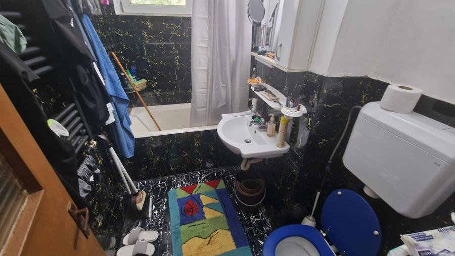 Apartament cu 2 camere semidecomandat în Astra